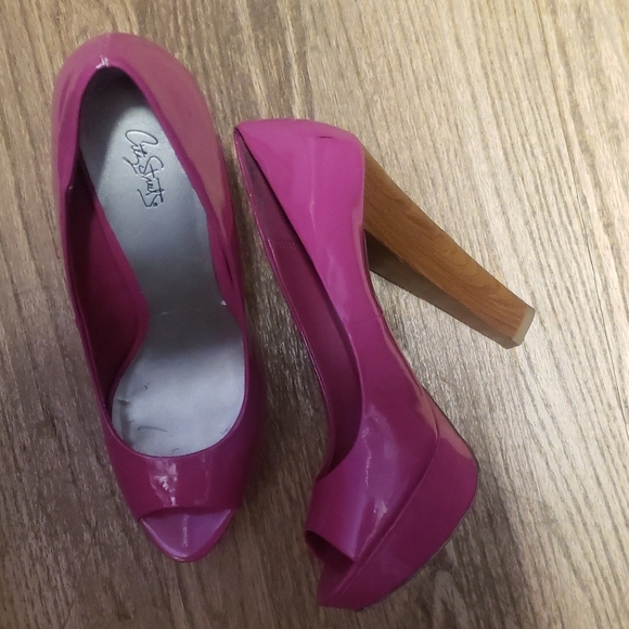 City Streets Fuchsia Peep-Toe Heels - Picture 1 of 5